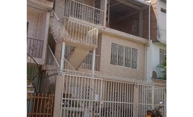 CASA EN ALQUILER AL SUR ORIENTE DE CALI BARRIO JOSE HOLGUIN GARCES