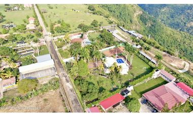 Casa en Fusagasuga (Cundinamarca) RAH CO: 25-144