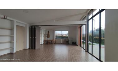 Apartamento en Tocancipa (Cundinamarca) RAH CO: 25-737