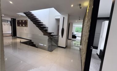 Casa en La Calera (Cundinamarca) RAH CO: 25-1469