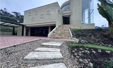 Casa en La Calera (Cundinamarca) RAH CO: 25-1469