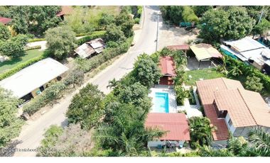 Casa en La Mesa (Cundinamarca) RAH CO: 26-37