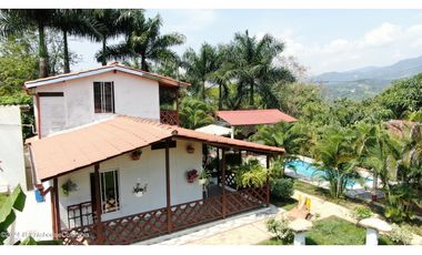 Casa en La Mesa (Cundinamarca) RAH CO: 26-37