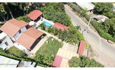 Casa en La Mesa (Cundinamarca) RAH CO: 26-37