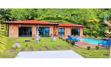 Casa en La Vega (Cundinamarca) RAH CO: 26-52