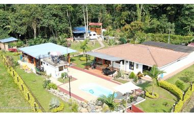 Casa en La Mesa (Cundinamarca) RAH CO: 26-53