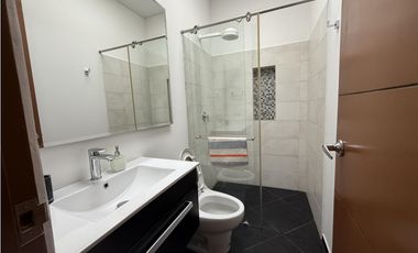 Casa en Anapoima (Cundinamarca) RAH CO: 26-103