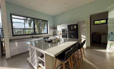 Casa en Anapoima (Cundinamarca) RAH CO: 26-103