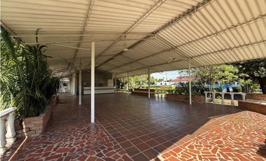 Hotel en Ricaurte (Cundinamarca) RAH CO: 26-105