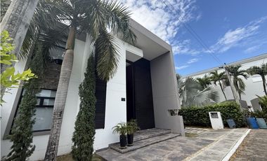 Casa en Girardot (Cundinamarca) RAH CO: 26-113