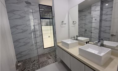 Casa en Girardot (Cundinamarca) RAH CO: 26-113