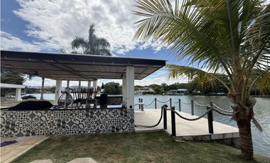 Casa en Girardot (Cundinamarca) RAH CO: 26-113