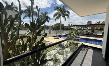 Casa en Girardot (Cundinamarca) RAH CO: 26-113