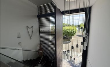 Casa en Girardot (Cundinamarca) RAH CO: 26-113