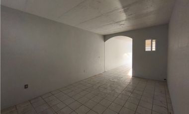 2 LOCALES EN RENTA 68 M2, PLAZA  ANAHUAC (LA YERBABUENA) SAHUAYO MICH.