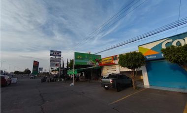 2 LOCALES EN RENTA 68 M2, PLAZA  ANAHUAC (LA YERBABUENA) SAHUAYO MICH.