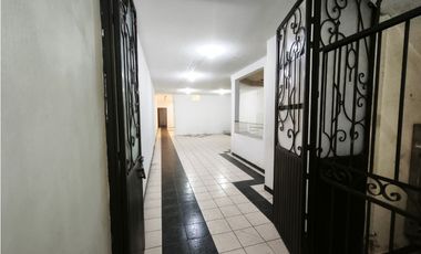 LOCAL EN RENTA  212.5 M2, GUERRERO CENTRO SAHUAYO MICH.