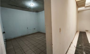 LOCAL EN RENTA  212.5 M2, GUERRERO CENTRO SAHUAYO MICH.