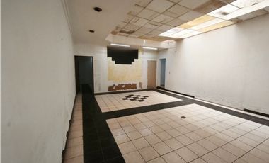 LOCAL EN RENTA  212.5 M2, GUERRERO CENTRO SAHUAYO MICH.