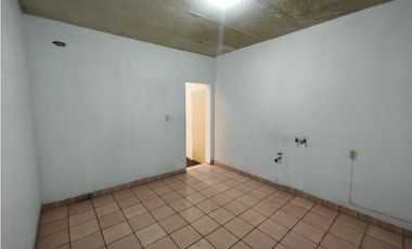LOCAL EN RENTA  212.5 M2, GUERRERO CENTRO SAHUAYO MICH.