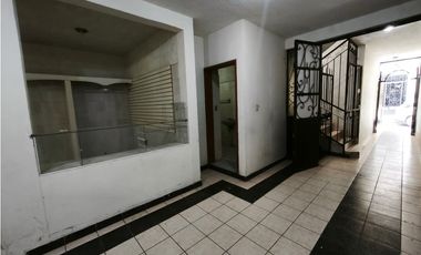 LOCAL EN RENTA  212.5 M2, GUERRERO CENTRO SAHUAYO MICH.