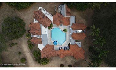 Casa en Ricaurte (Cundinamarca) RAH CO: 26-317