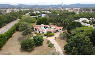 Casa en Ricaurte (Cundinamarca) RAH CO: 26-317