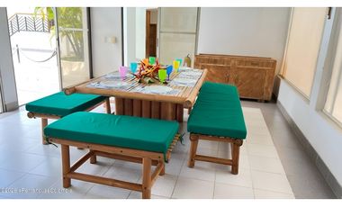 Casa en Ricaurte (Cundinamarca) RAH CO: 26-317