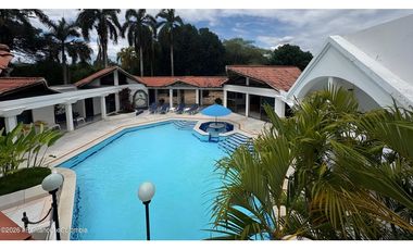 Casa en Ricaurte (Cundinamarca) RAH CO: 26-317