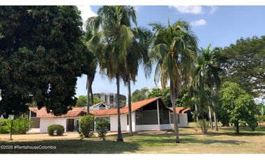 Casa en Ricaurte (Cundinamarca) RAH CO: 26-317