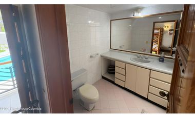 Casa en Ricaurte (Cundinamarca) RAH CO: 26-317