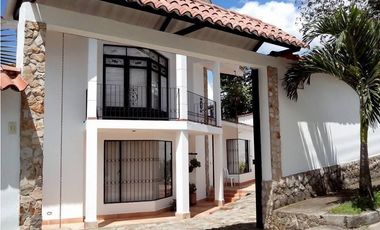 Casa en La Mesa (Cundinamarca) RAH CO: 26-190