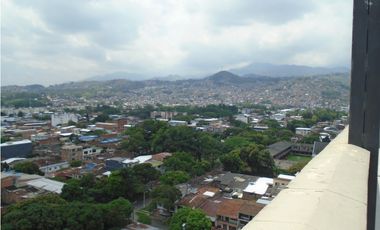 APARTAESTUDIO /MIRO/REFUCIO.