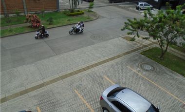 APARTAESTUDIO /MIRO/REFUCIO.