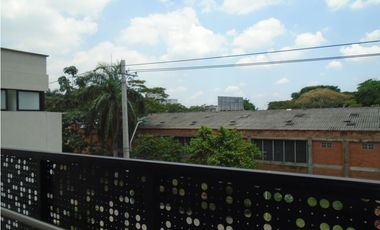 APARTAESTUDIO /MIRO/REFUCIO.