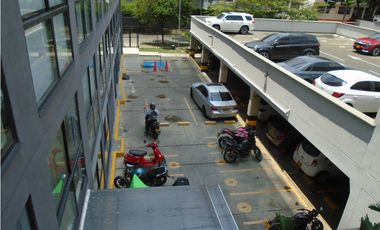 APARTAESTUDIO /MIRO/REFUCIO.