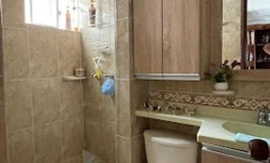 CASA CACIQUE IMPERIAL EN VENTA 3 HABITACIONES + CUARTO DE SERVICIO 2 PISOS AREA 185m2  BUCARAMANGA (AT)