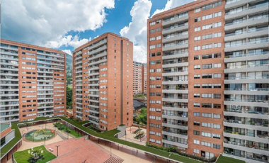 Se Arrienda Apartaestudio en Urbanización Biocity Grand, Envigado