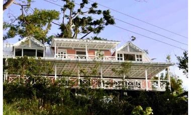SE VENDE CASA AMOBLADA EN ISLA DE PROVIDENCIA 280M2