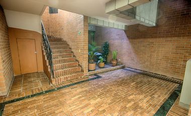 Cali, Barrio El Peñón. Arriendo Apartamento Octavo Piso