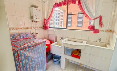 Cali, Barrio El Peñón. Arriendo Apartamento Octavo Piso