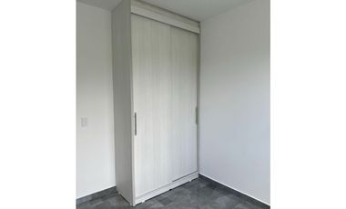 CASA EN CONJUNTO CERRADO EN QUIMBAYA