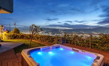 Casa de dos niveles para la renta tradicional en Palmas