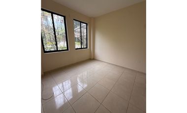 CASA CAMPESTRE EN CONJUNTO CERRADO EN QUIMBAYA