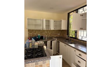 CASA CAMPESTRE EN CONJUNTO CERRADO EN QUIMBAYA