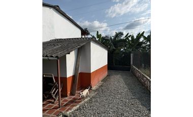 CASA CAMPESTRE CON CULTIVO EN QUIMBAYA