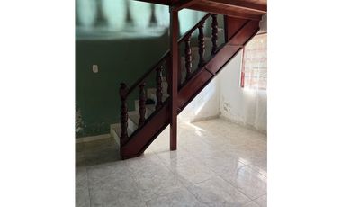 CASA CAMPESTRE CON CULTIVO EN QUIMBAYA