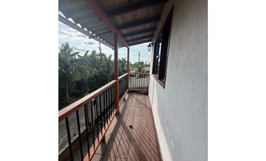 CASA CAMPESTRE CON CULTIVO EN QUIMBAYA