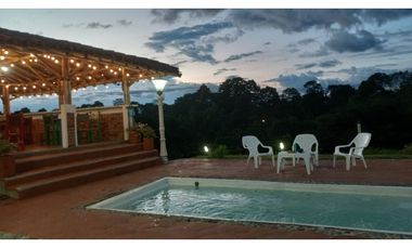 FINCA PRODUCTIVA SEMBRADA EN LIMÓN Y PLTANO EN QUIMBAYA