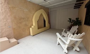 CASA EN VENTA EN LAURELES, SECTOR LAURELES NOGAL